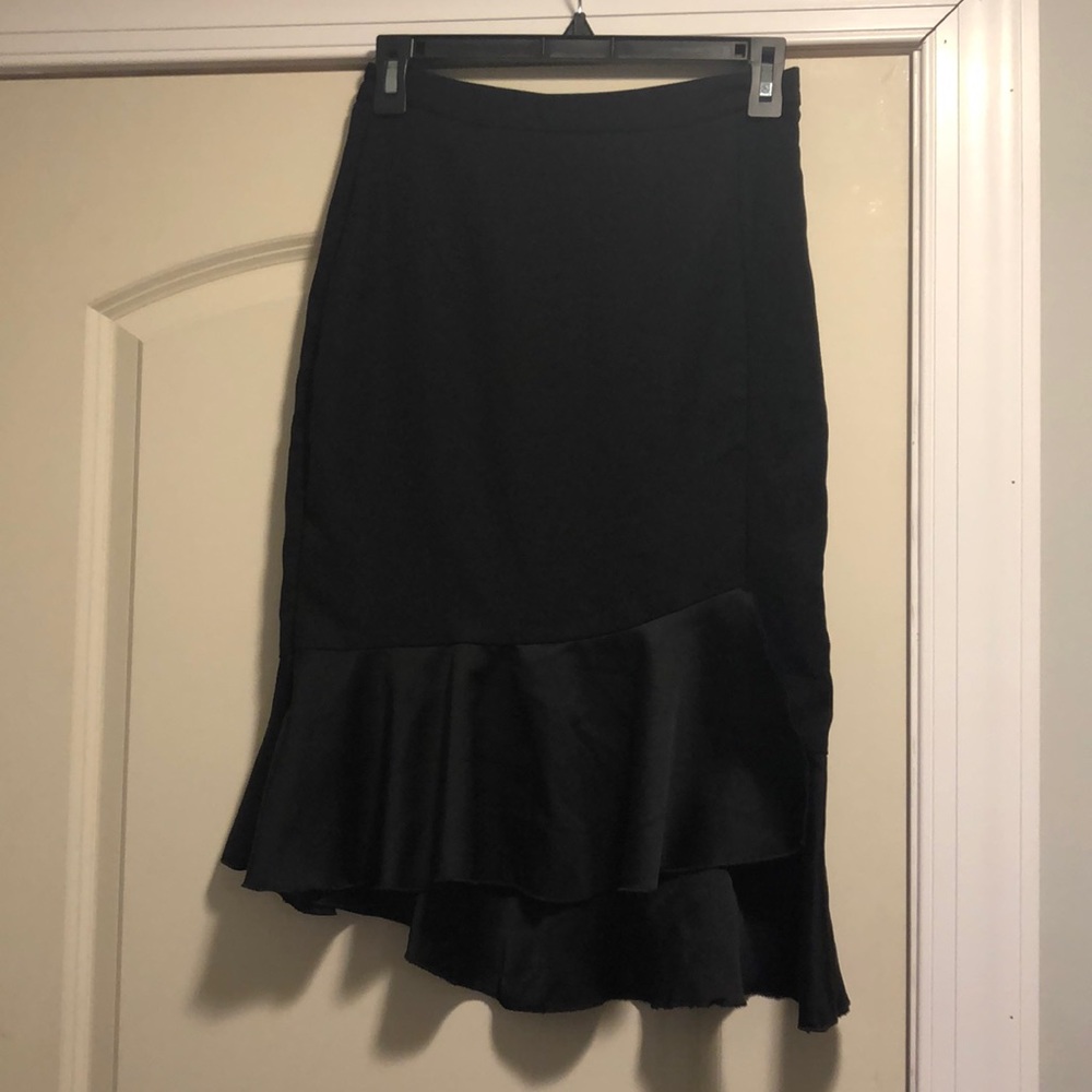 Zara black pencil ruffle skirt